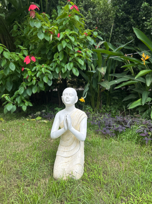 Kneeling Garden Godess Statue in Resin Indoor or Outdoor FOR HOME GARDEN BALCONY patio DECOR