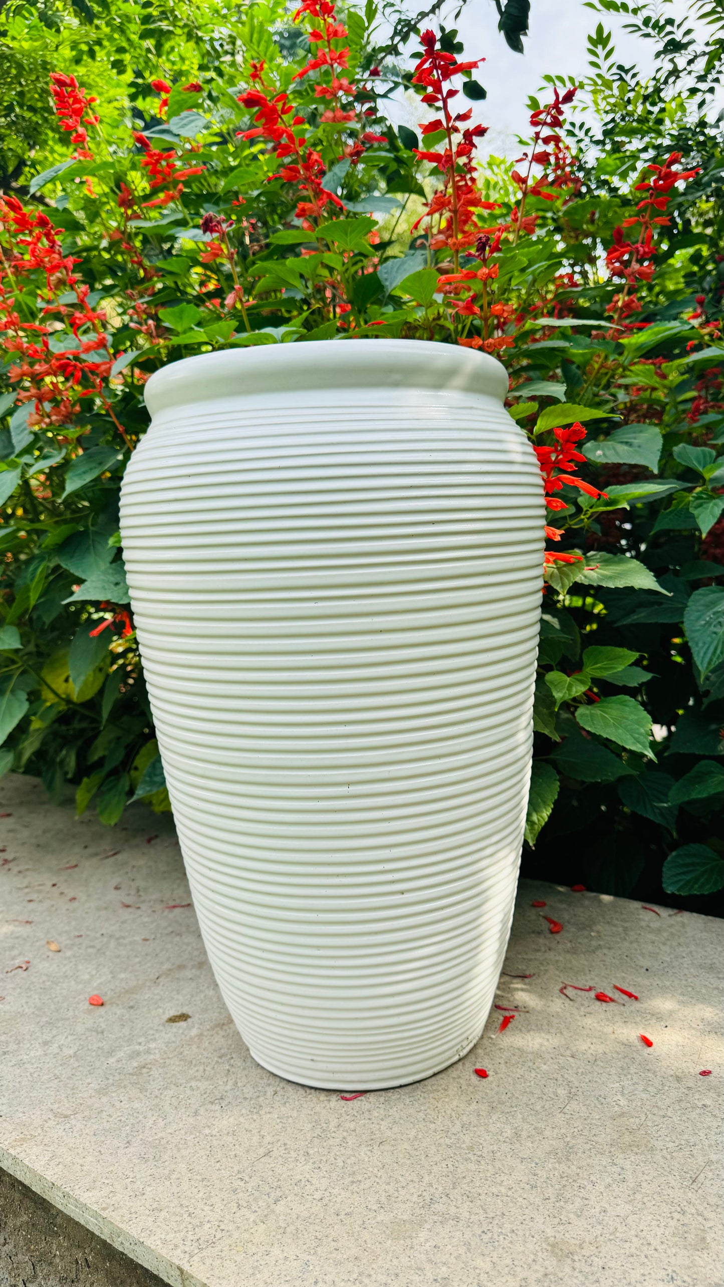 CERAMIC GLAZED OFF WHITE POT FOR HOME GARDEN BALCONY DECOR