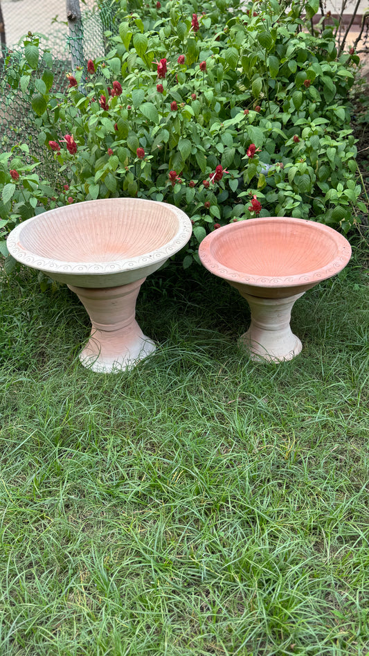 Terracotta Plain Bird Bath with pedestal for Home Garden Balcony décor