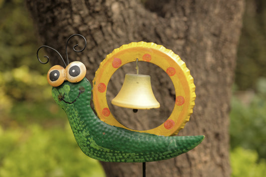 Metal Snail & Bell Digger For Garden Decor